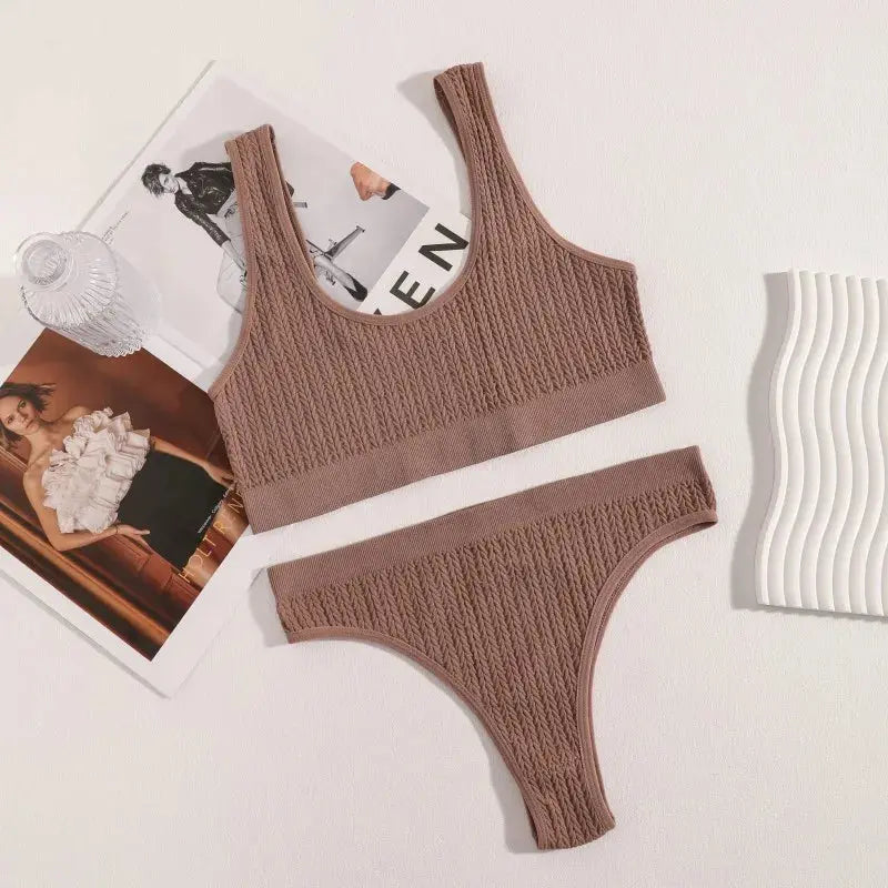 Seamless Bra Knitted Ribbed High Waist Thongs Set - Guan